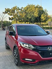 Honda Vezel Hybrid RS Honda Sensing  2016 for Sale