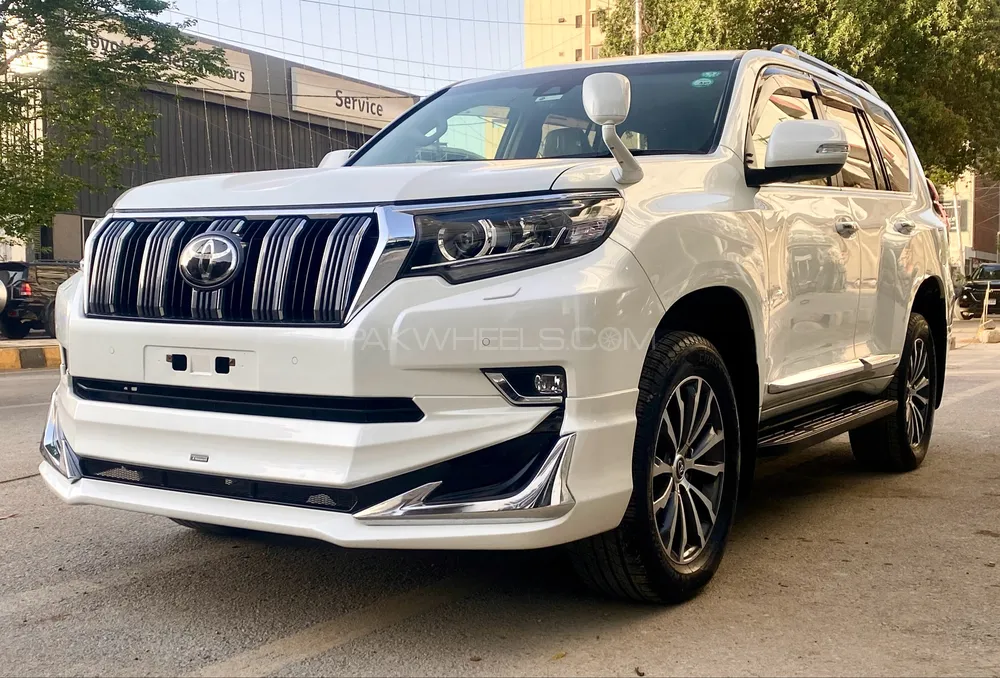 Toyota Prado 2017 for Sale in Karachi Image-1