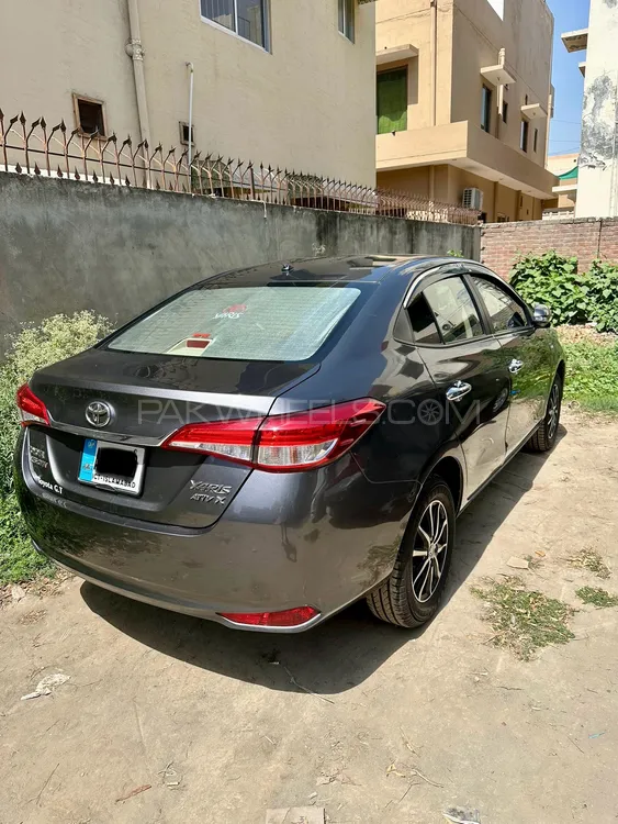 ٹویوٹا یارس سیڈان 2020 for Sale in لاہور Image-1