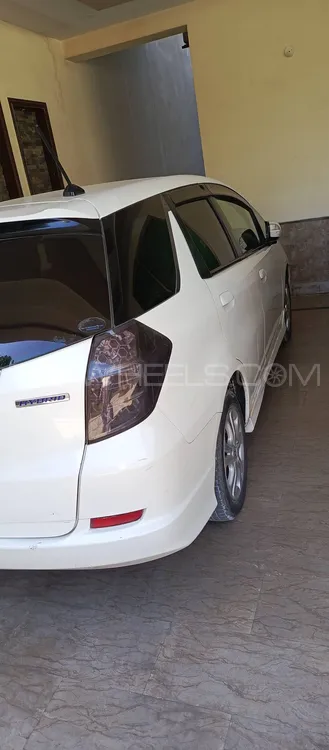 Honda Fit 2011 for Sale in Faisalabad Image-1