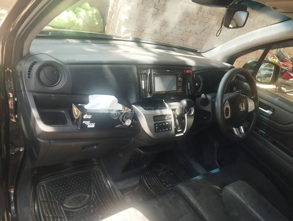 Honda N Wgn 2017 for Sale in Lahore Image-1