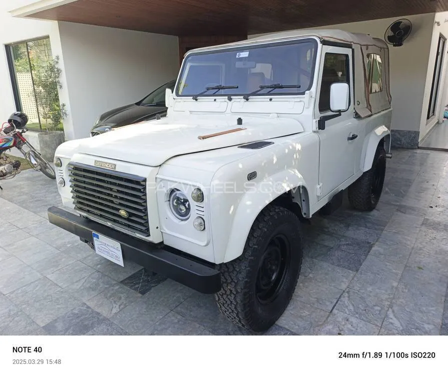Land Rover Defender 2007 for Sale in Lahore Land Rover Defender 2007 for Sale in Lahore Image-3