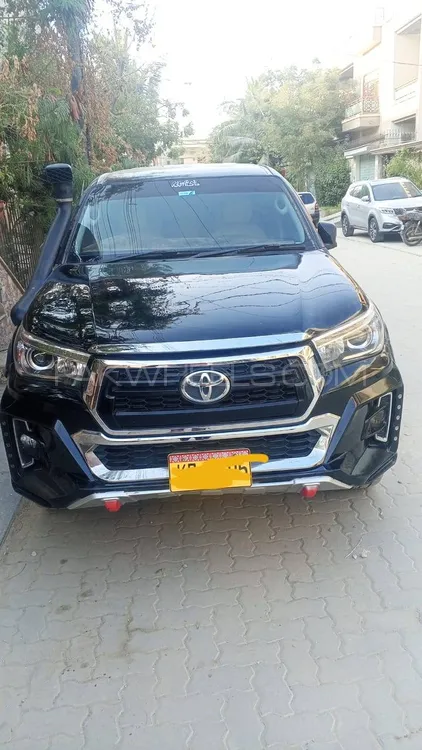 Toyota Hilux 2011 for Sale in Karachi Image-1