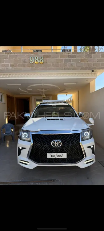 Toyota Hilux 2015 for Sale in Islamabad Image-1