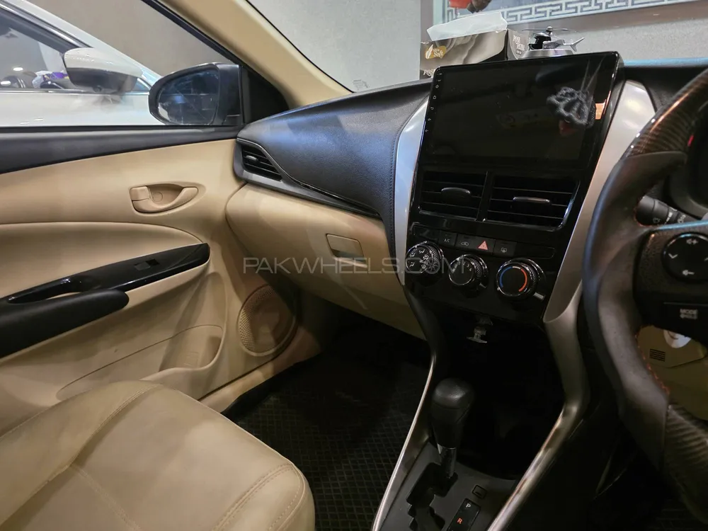 Toyota Yaris Sedan 2021 for Sale in Faisalabad Image-1