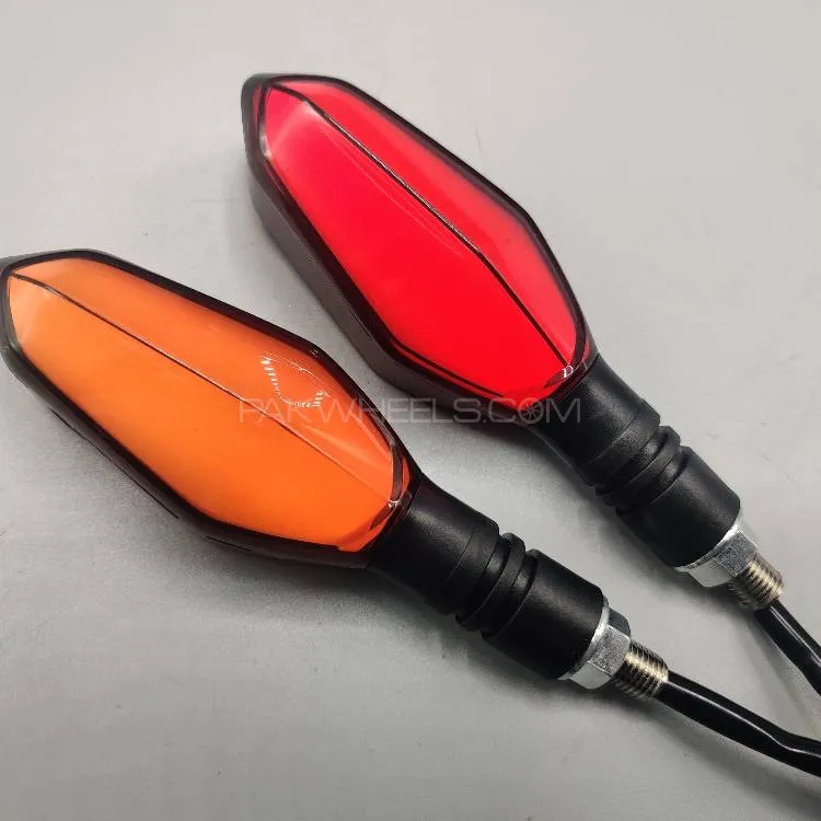 Universal Motorcycle Dynamic Style Indicator With Indicator Arrows in Premium Quality 2 Pcs Set Image-1