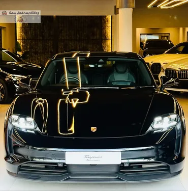 Porsche Taycan Base Model 2021