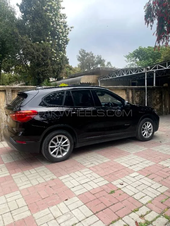 BMW X1 2017 for Sale in Islamabad BMW X1 2017 for Sale in Islamabad Image-4