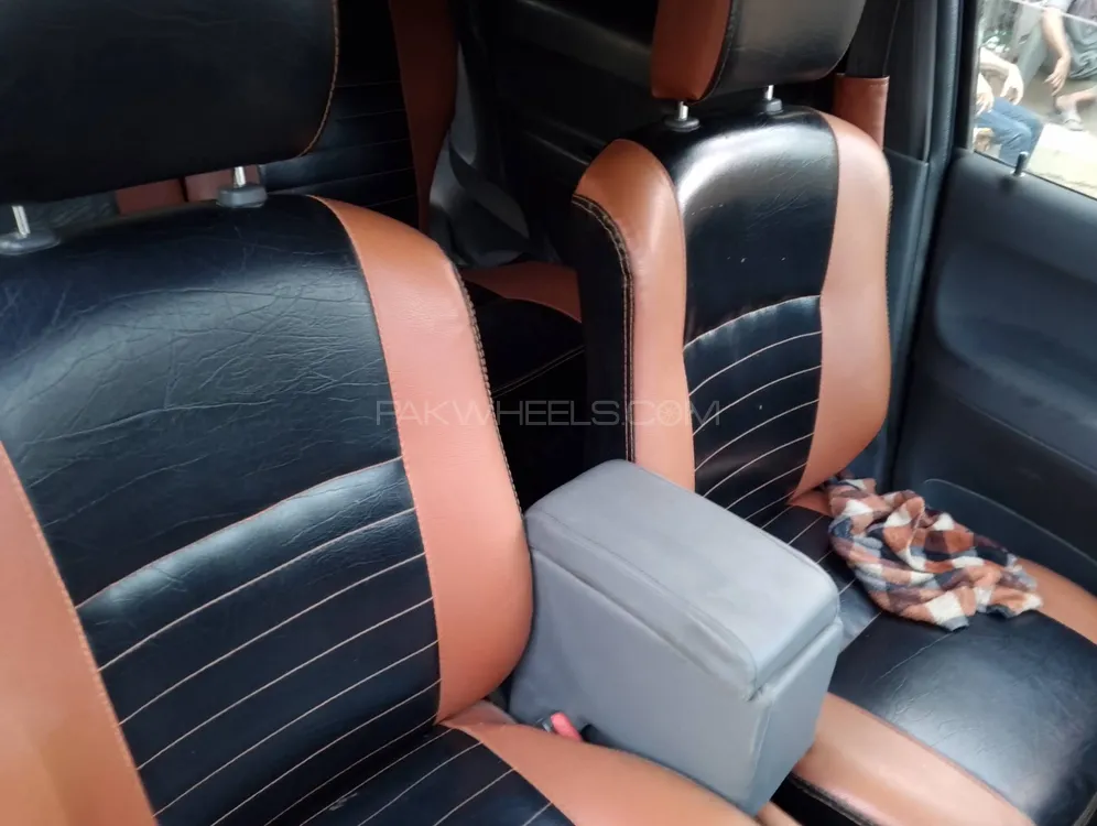 ڈائیہاتسو ٹیریوس کِڈ 2002 for Sale in کراچی ڈائیہاتسو ٹیریوس کِڈ 2002 for Sale in کراچی Image-6