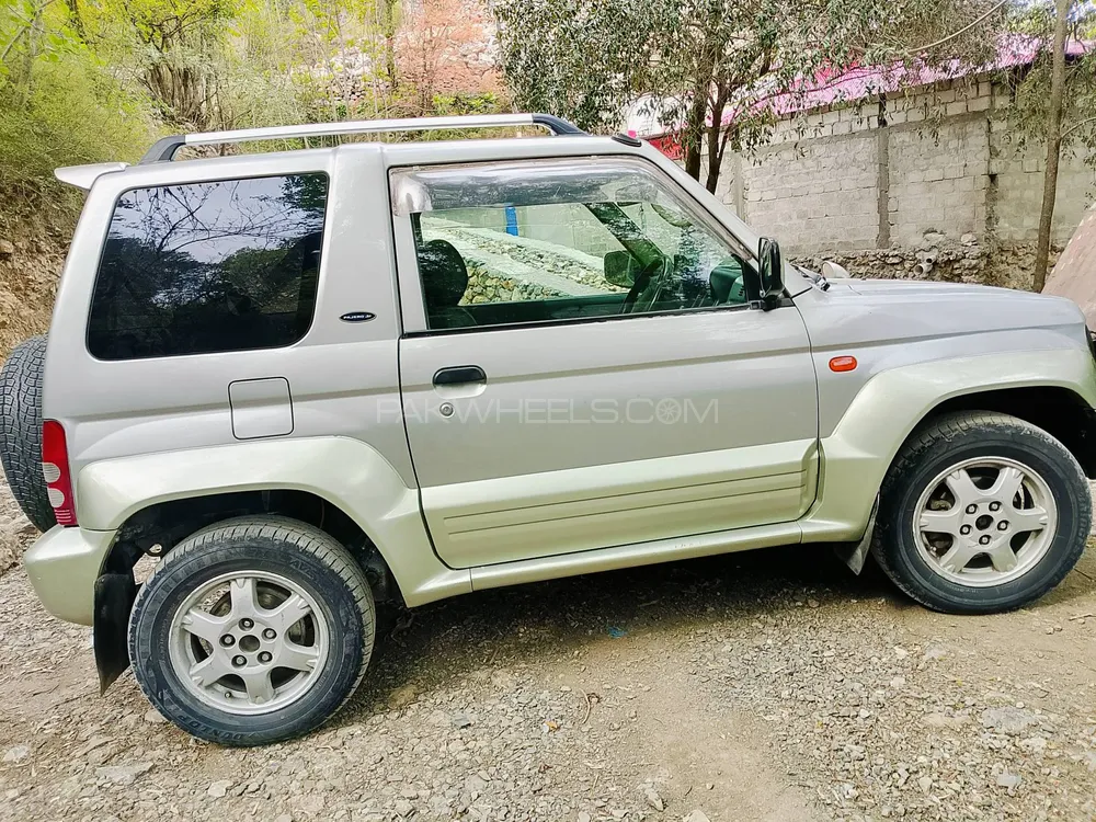 Mitsubishi Pajero Junior 1997 for Sale in Abbottabad Image-1