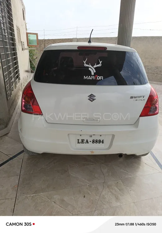 سوزوکی سوئفٹ 2015 for Sale in ملتان Image-1