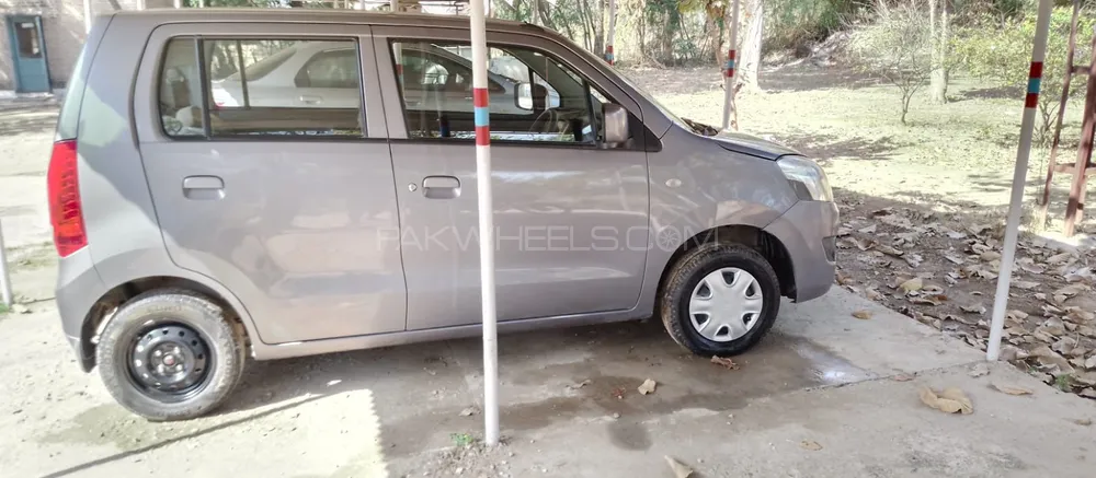 Suzuki Wagon R 2017 for Sale in Islamabad Image-1