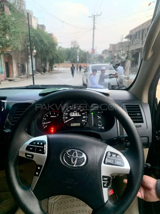 Toyota Hilux 2015 for Sale in Bannu Image-1