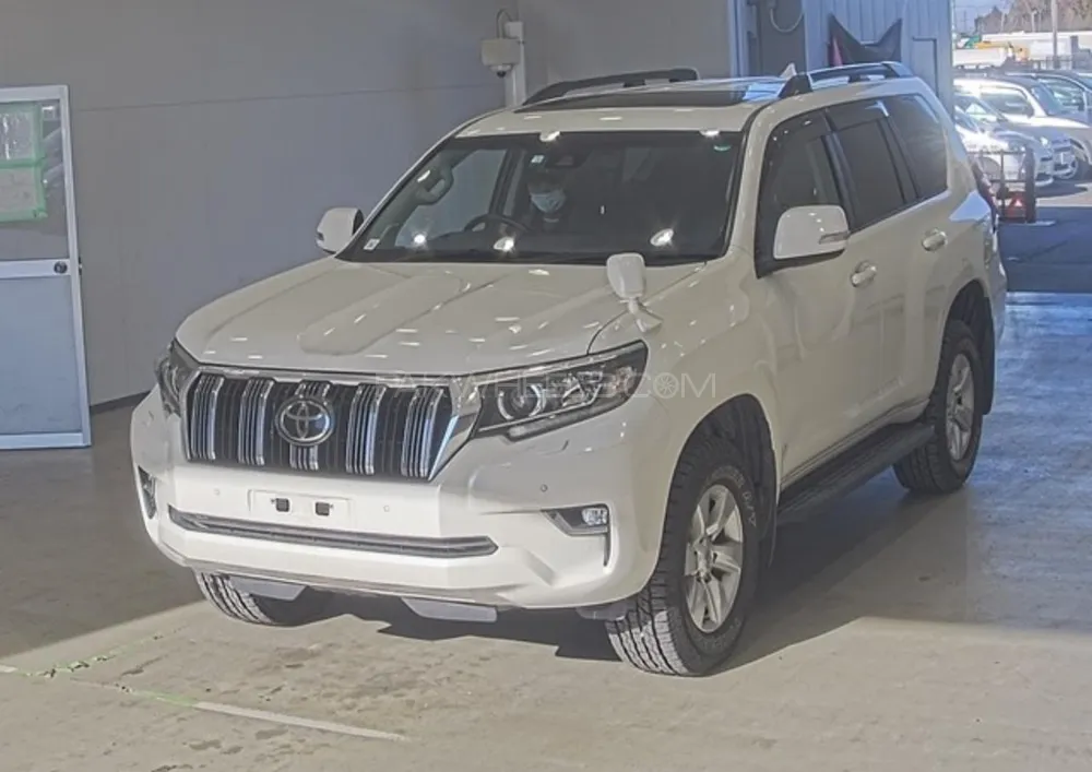 Toyota Prado 2020 for Sale in Lahore Image-1