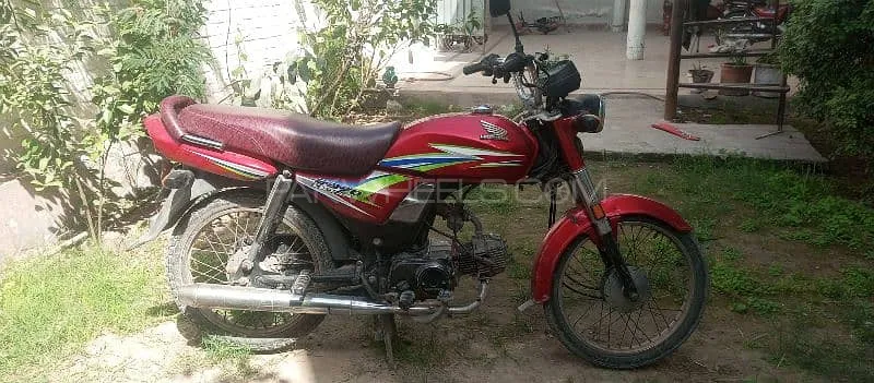 Honda CD 70 Dream 2017 for Sale Image-1