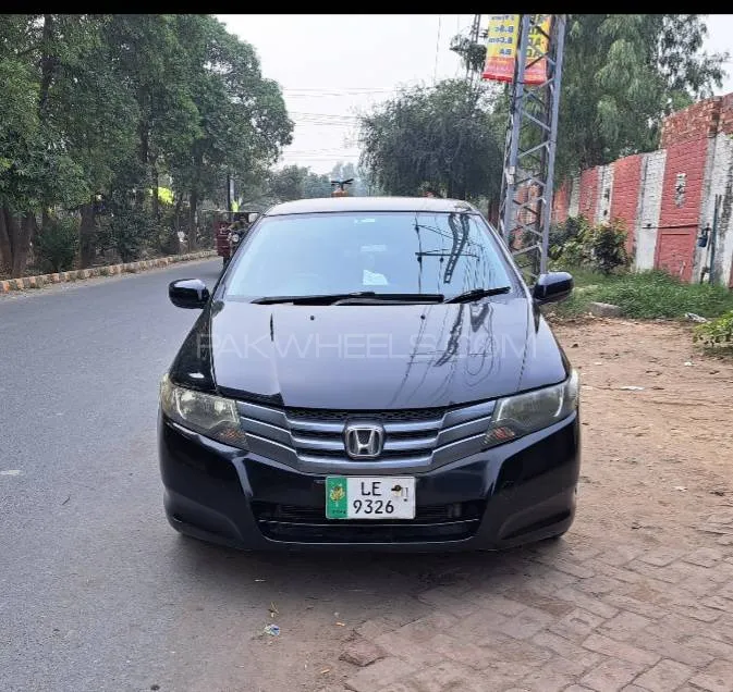 Honda City 2011 for Sale in Lahore Image-1
