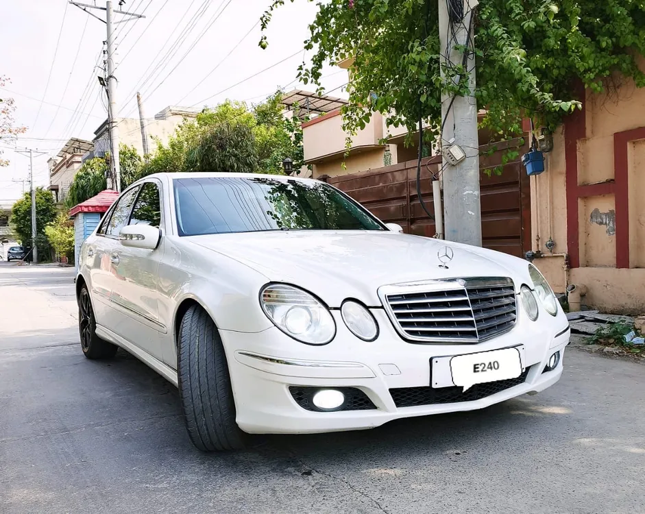 مرسڈیز بینز ای کلاس 2005 for Sale in لاہور مرسڈیز بینز ای کلاس 2005 for Sale in لاہور Image-5