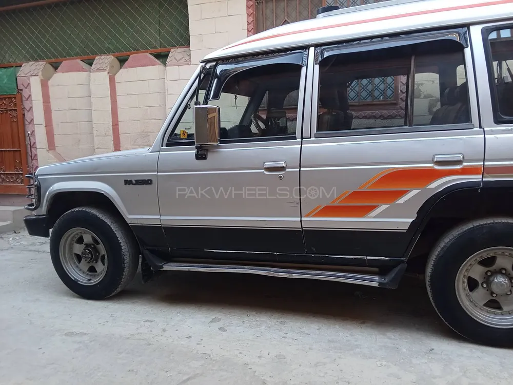 Mitsubishi Pajero 1988 for Sale in Islamabad Image-1
