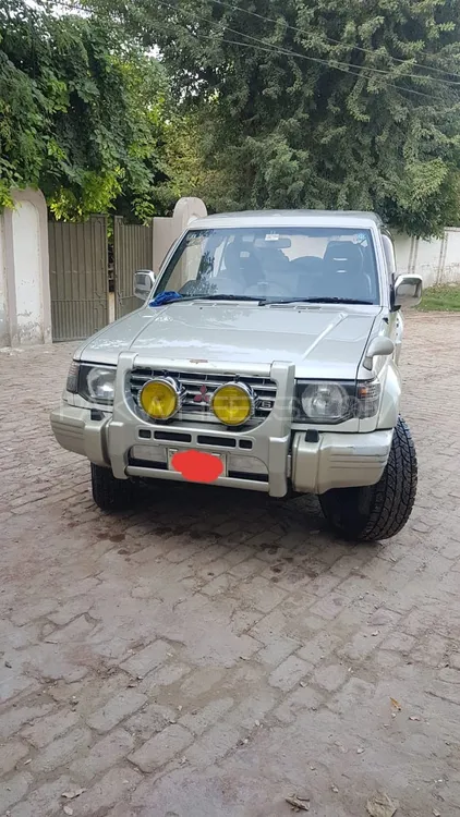 Mitsubishi Pajero 1991 for Sale in Islamabad Image-1