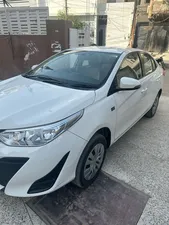Toyota Yaris Sedan GLI CVT 1.3 2022 for Sale