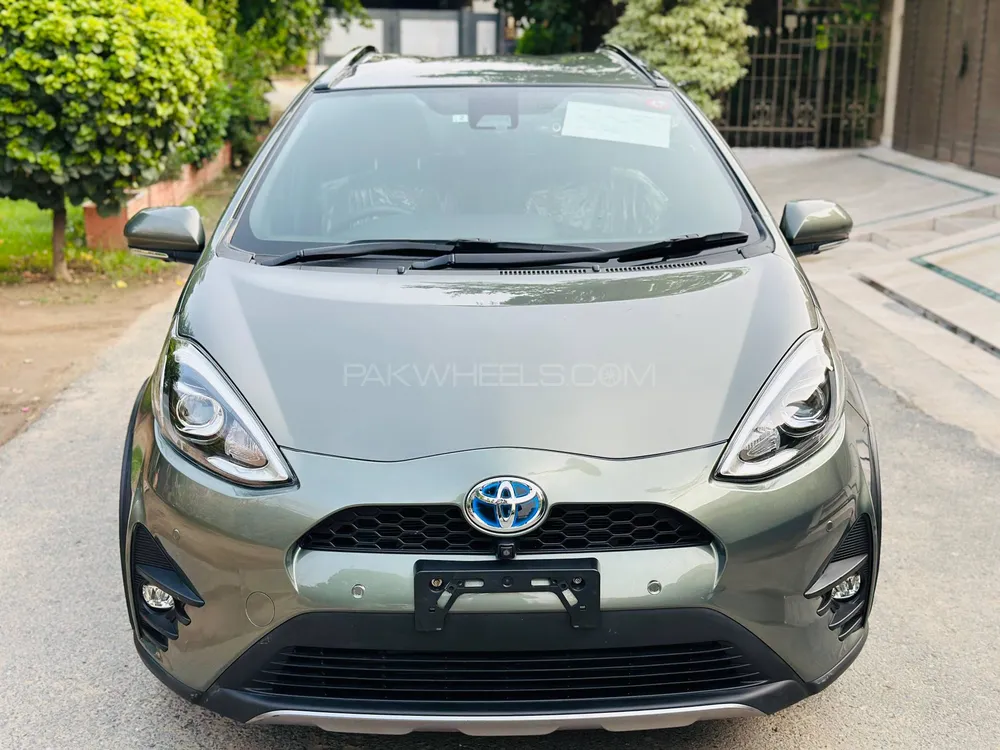 Toyota Aqua 2021 for Sale in Lahore Image-1