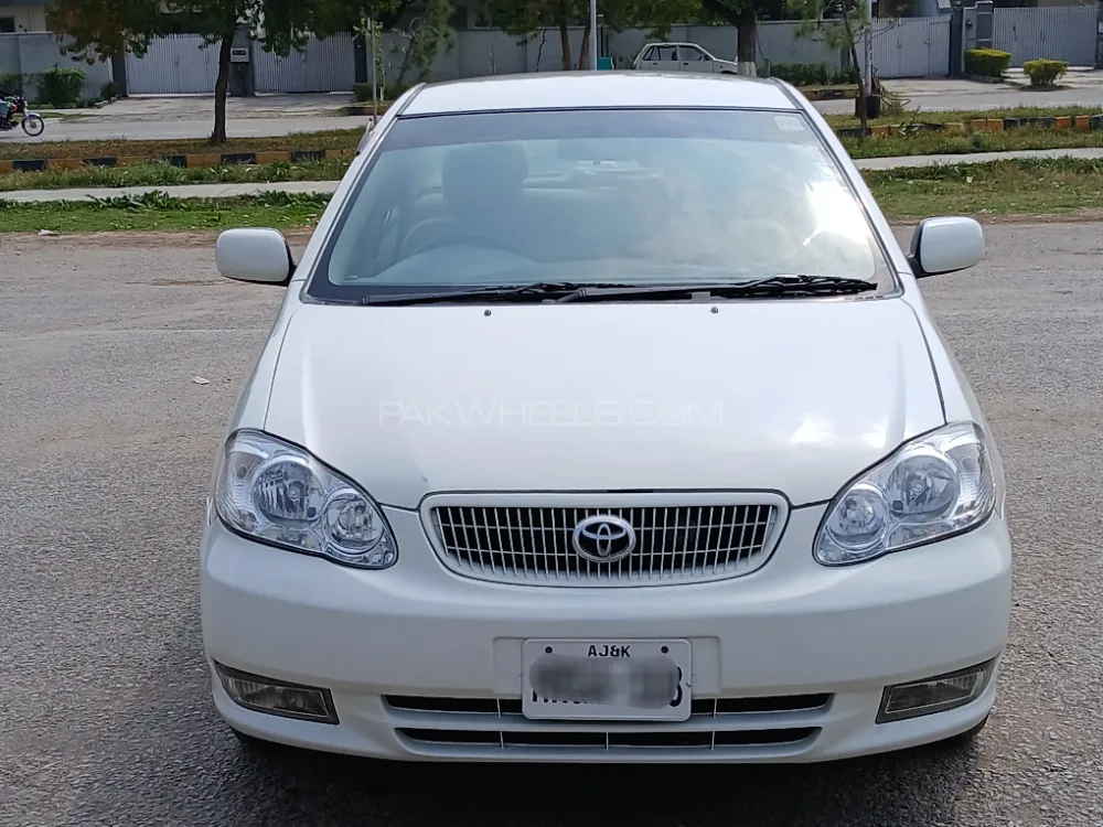 Toyota Corolla 2004 for Sale in Islamabad Image-1