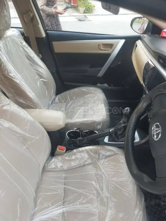 Toyota Corolla 2014 for Sale in Lahore Image-1