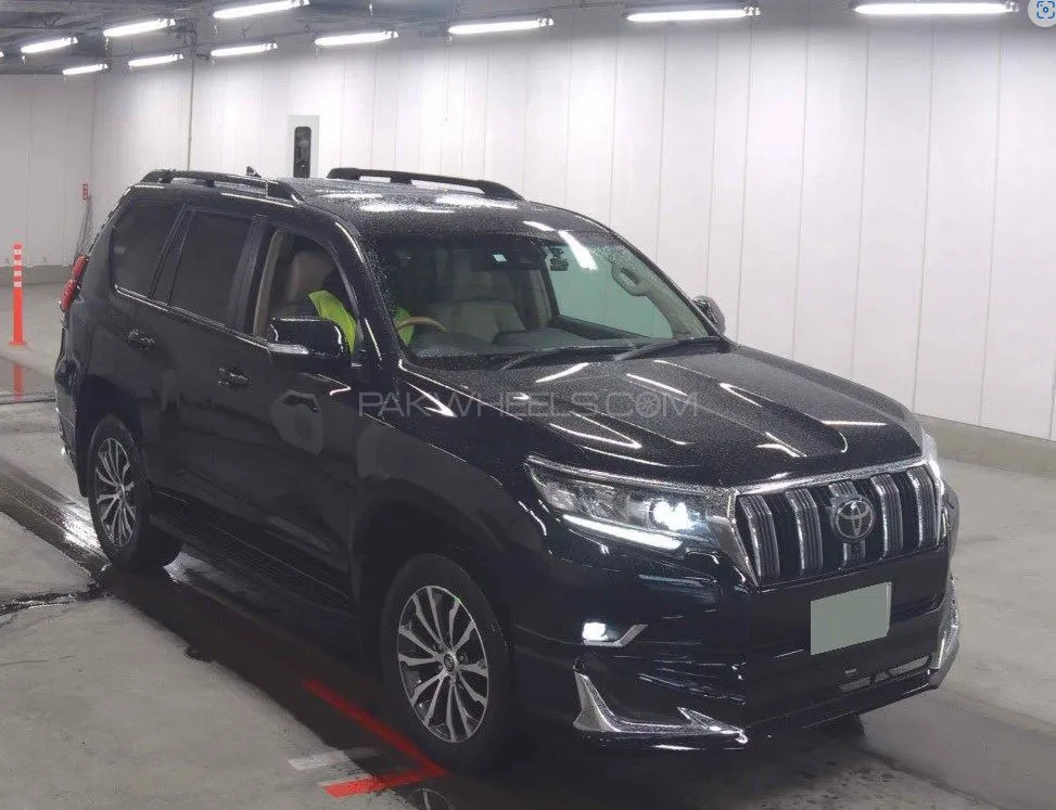 Toyota Prado 2020 for Sale in Karachi Image-1