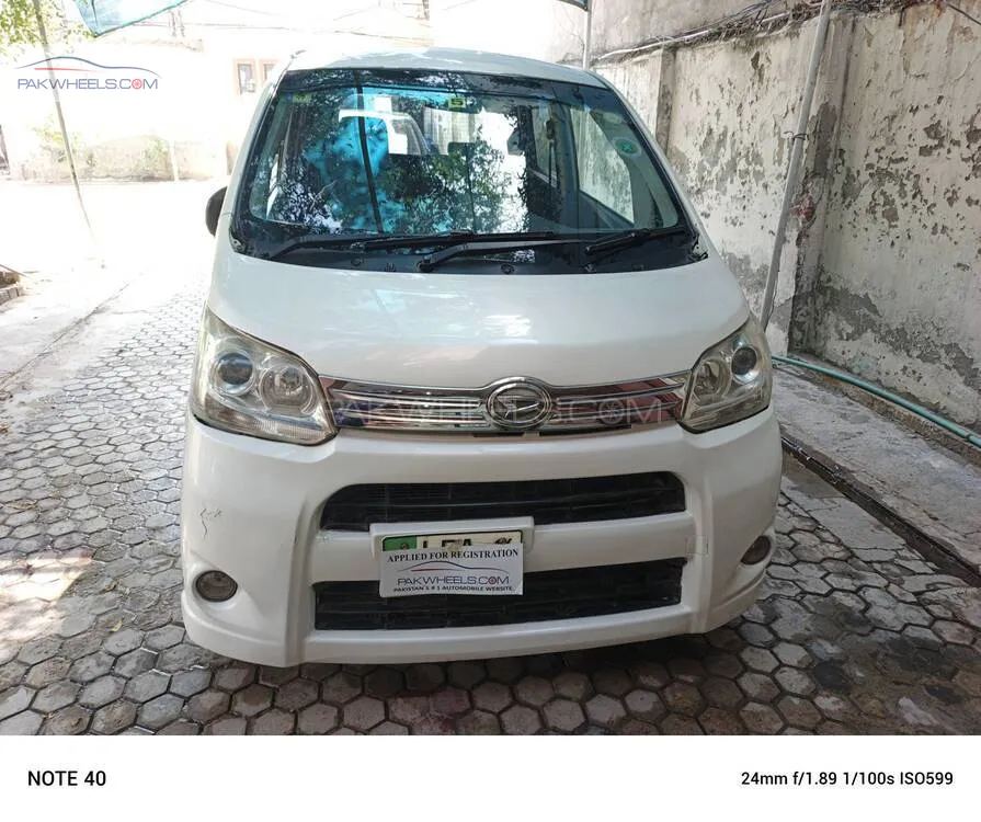 Daihatsu Move 2011 for Sale in Lahore Image-1