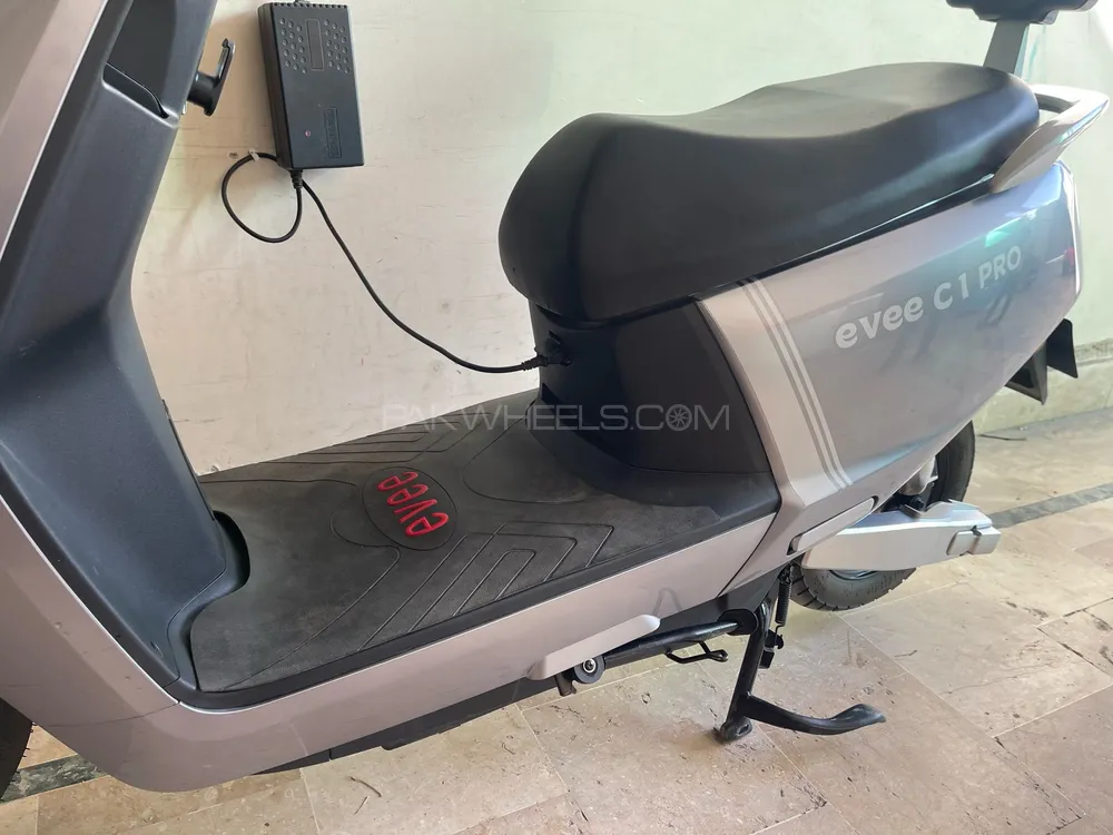 Evee C1 Pro 2024 for Sale Image-1