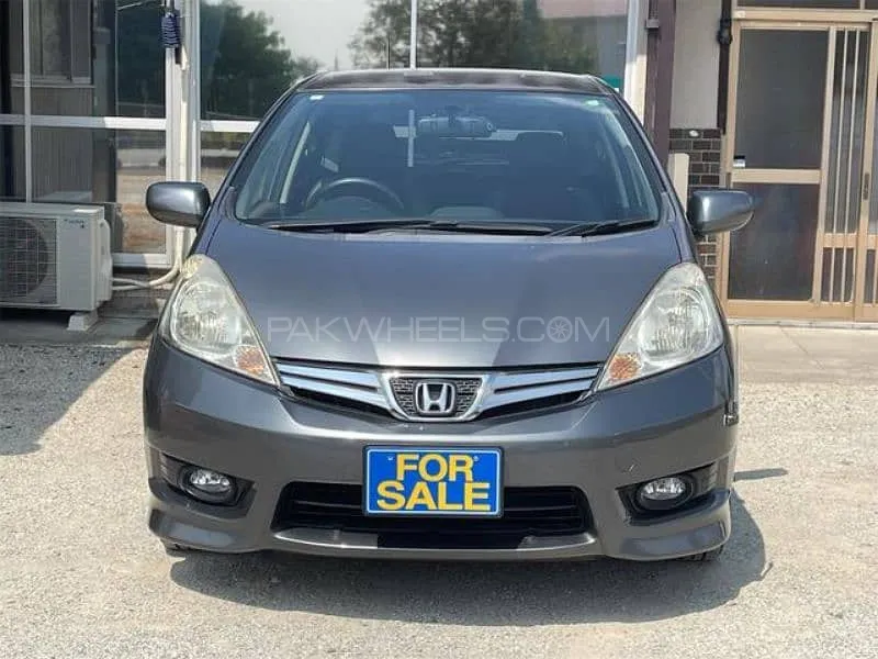 Honda Fit 2012 for Sale in Kharian Image-1