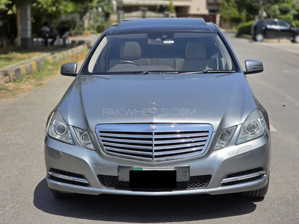 مرسڈیز بینز ای کلاس 2012 for Sale in لاہور Image-1