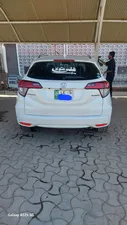 Honda Vezel Hybrid Z 2015 for Sale