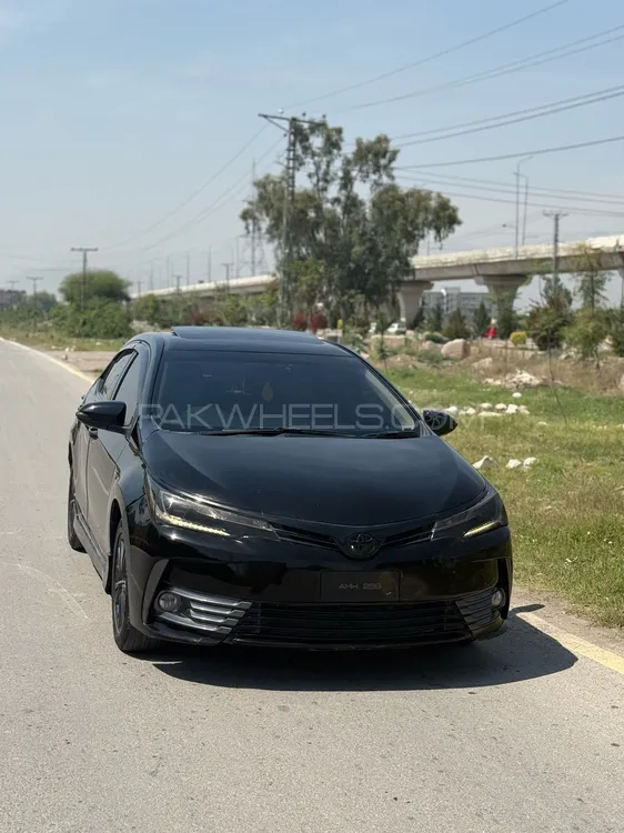Toyota Corolla 2019 for Sale in Peshawar Image-1