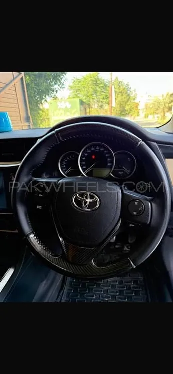 Toyota Corolla 2018 for Sale in Faisalabad Image-1