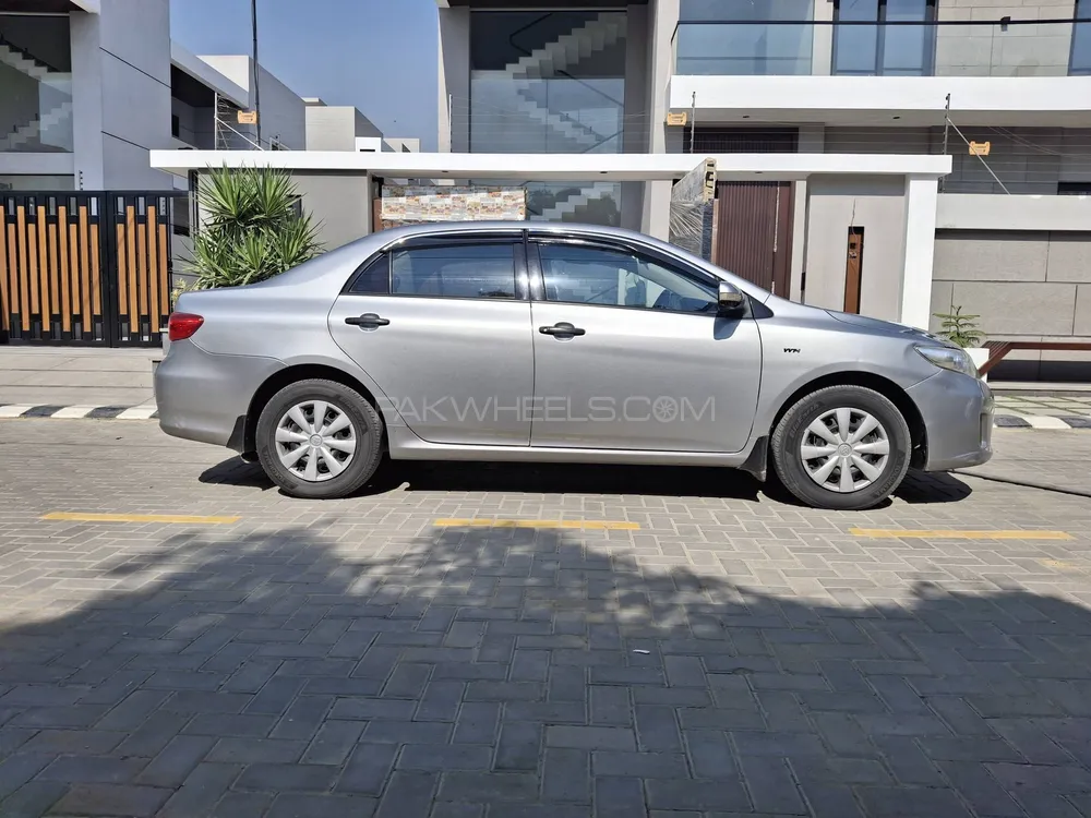 Toyota Corolla 2014 for Sale in Karachi Image-1