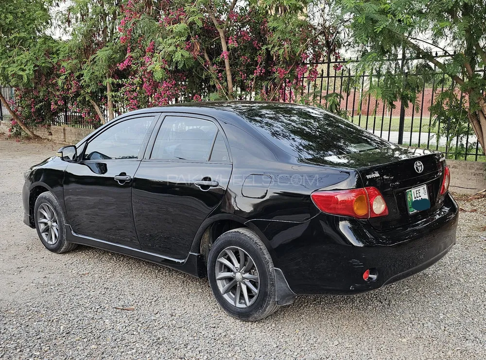 Toyota Corolla 2009 for Sale in Islamabad Image-1