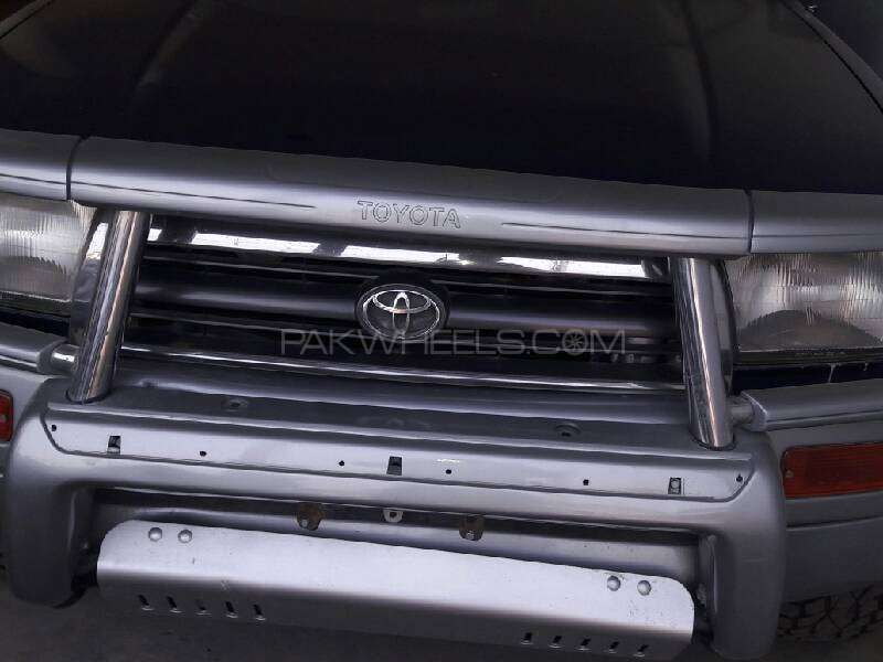 Toyota Hilux 1999 for Sale in D.G.Khan Image-1