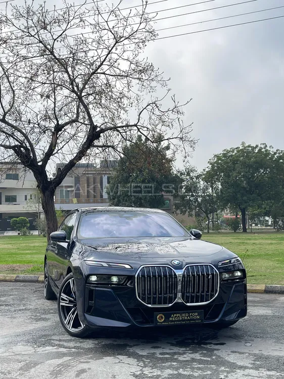 BMW 7 Series 2023 for Sale in Lahore Image-1
