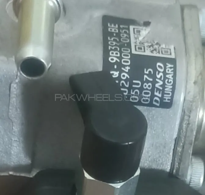 Common Rail diesel pump  Image-1