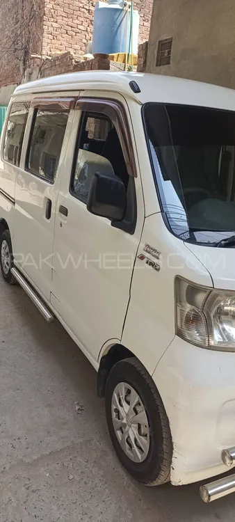 Daihatsu Hijet 2017 for Sale in Lahore Image-1