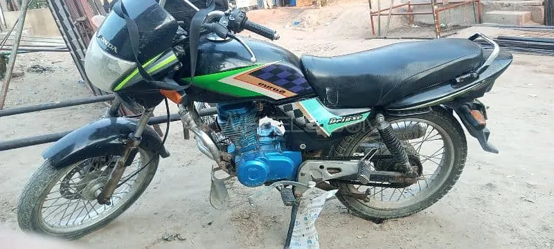 Honda CG 125 Deluxe 2006 for Sale Image-1