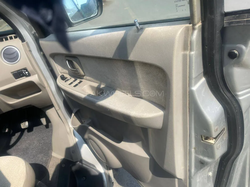 Suzuki APV 2009 for Sale in Lahore Image-1