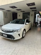 Toyota Camry Hybrid 2015 for Sale