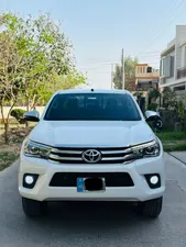 Toyota Hilux Revo V Automatic 2.8 2020 for Sale