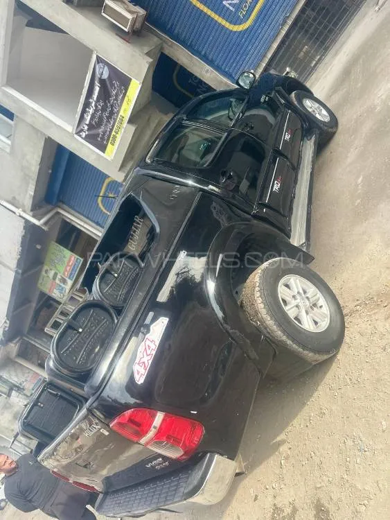 Toyota Hilux 2013 for Sale in Rawalpindi Image-1