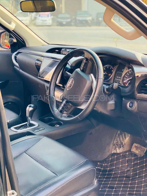 Toyota Hilux 2022 for Sale in Lahore Image-1