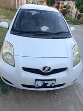 Toyota Vitz F 1.0 2009 for Sale