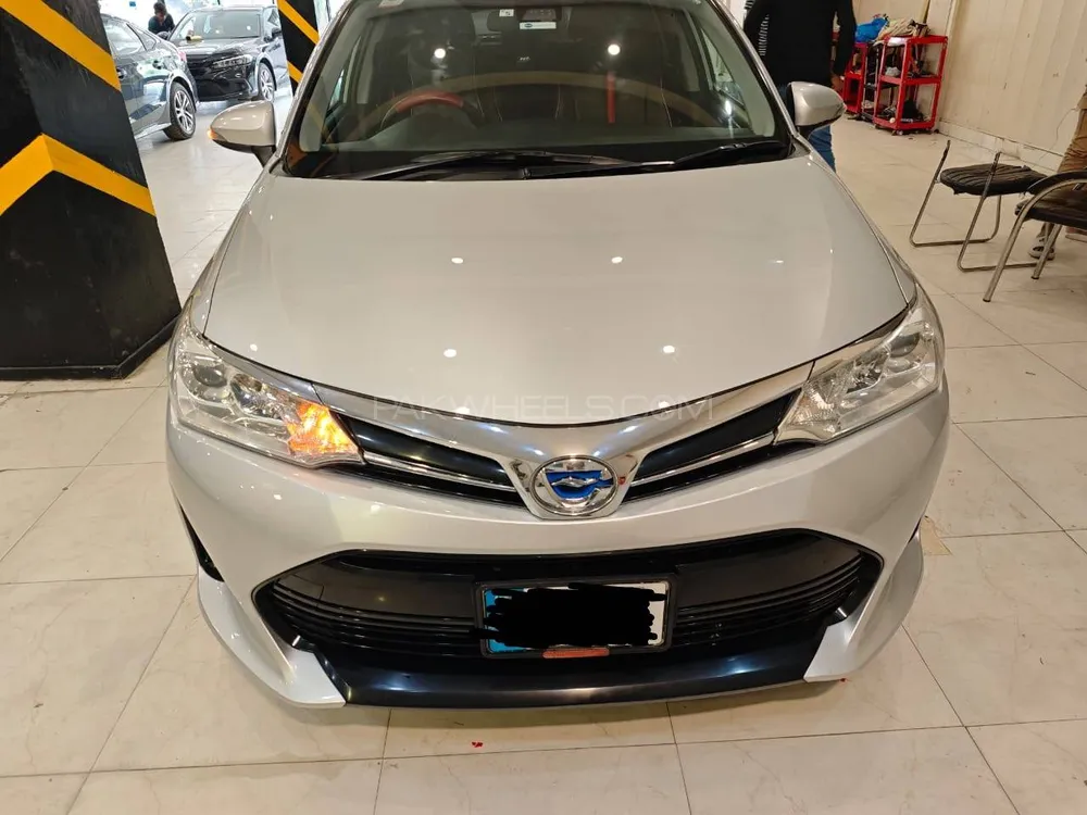Toyota Corolla Fielder 2018 for Sale in Lahore Image-1