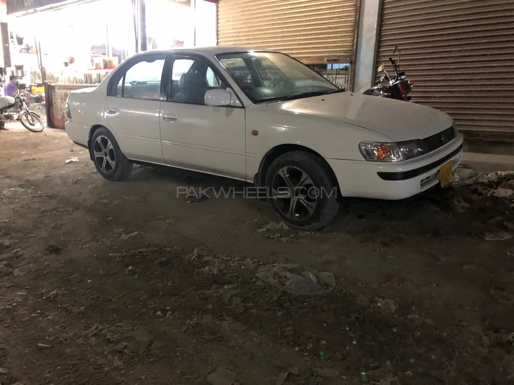 Toyota Corolla 2000 for Sale in Karachi Image-1